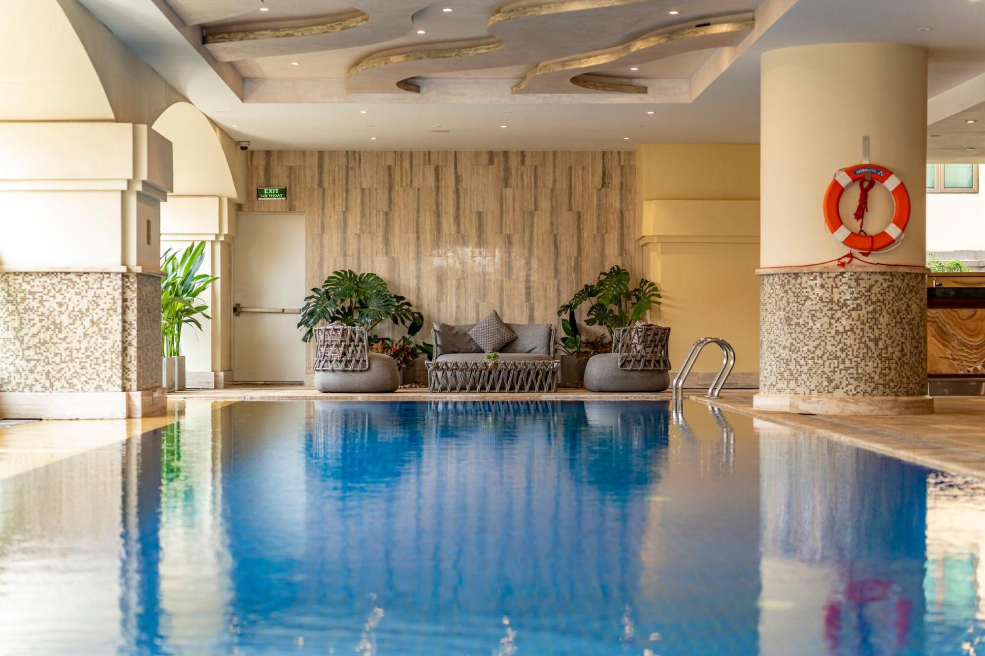 Sherwood Suites Cidade de Ho Chi Minh Exterior foto